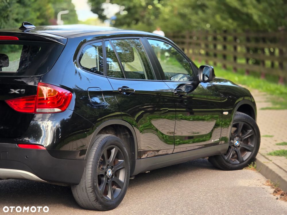 BMW X1 sDrive18i - 40