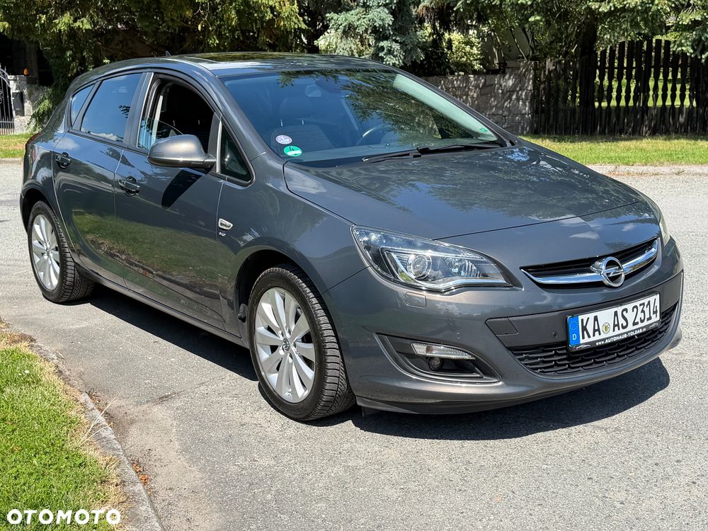 Opel Astra 1.4 Turbo Exklusiv - 9