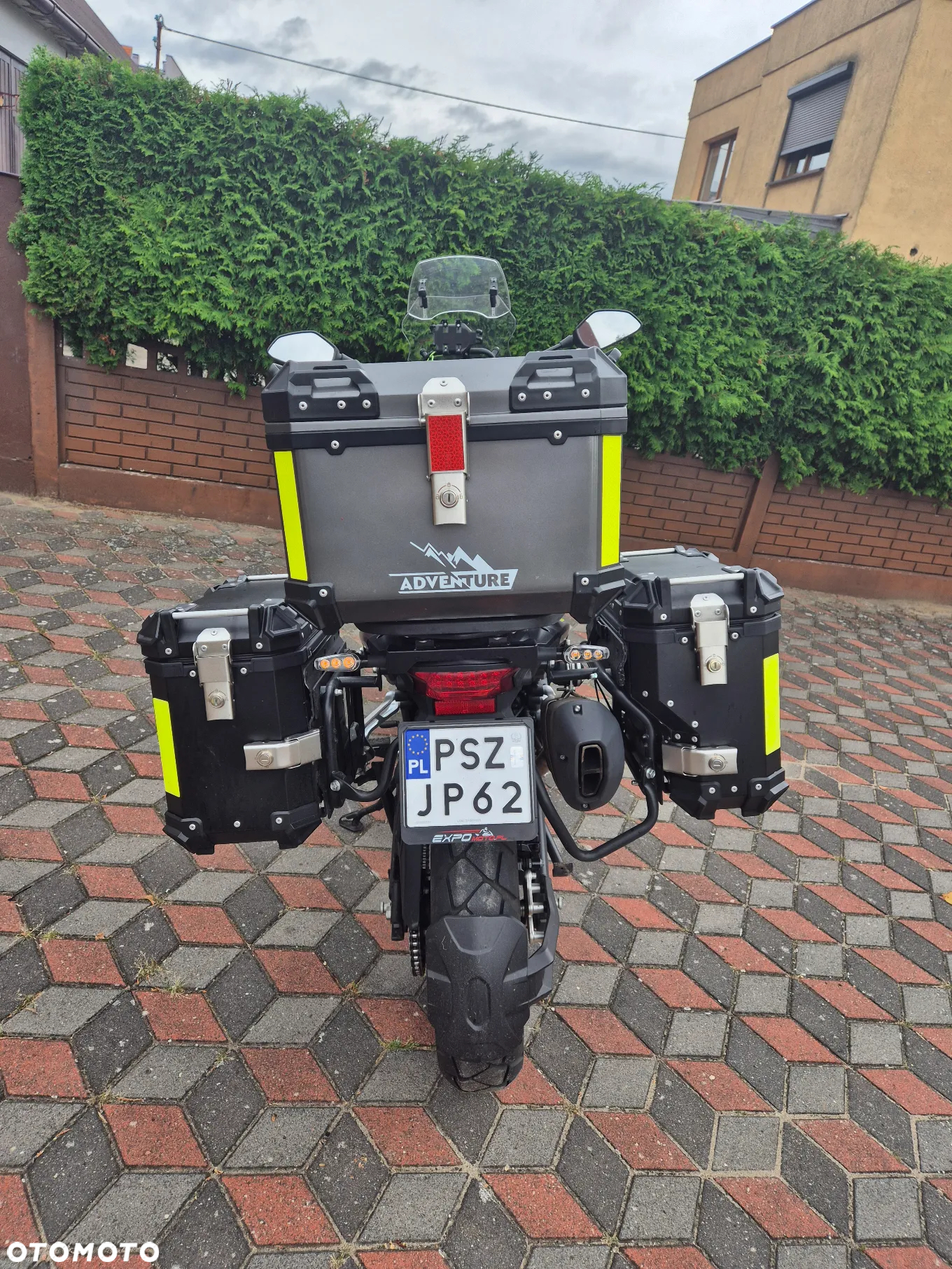 QJMOTOR SRT 550X - 3