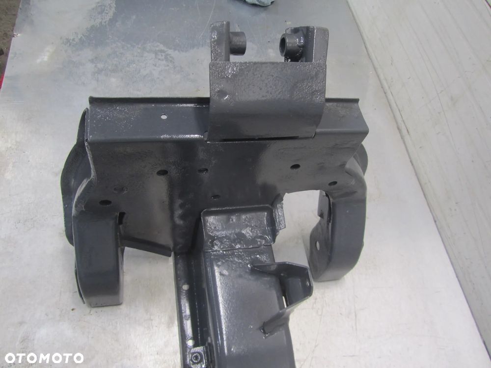 Zderzak Przód Sanki-Trawers Iveco Daily 2014r- - 4