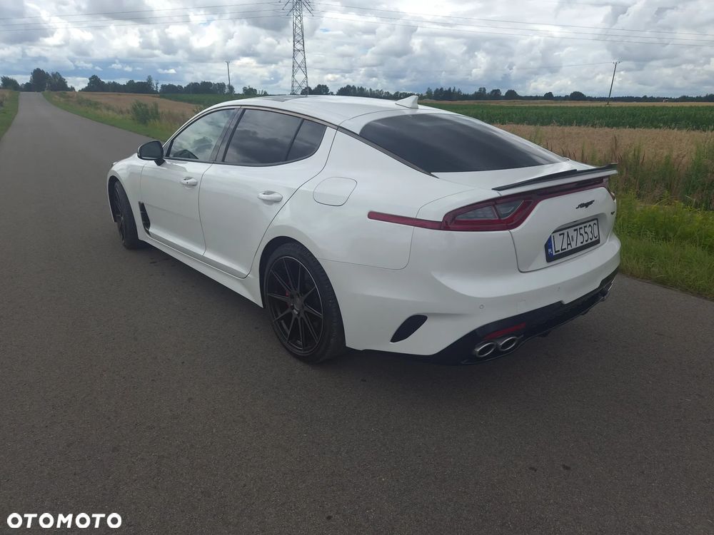 Kia Stinger 3.3 T-GDI AWD GT - 18