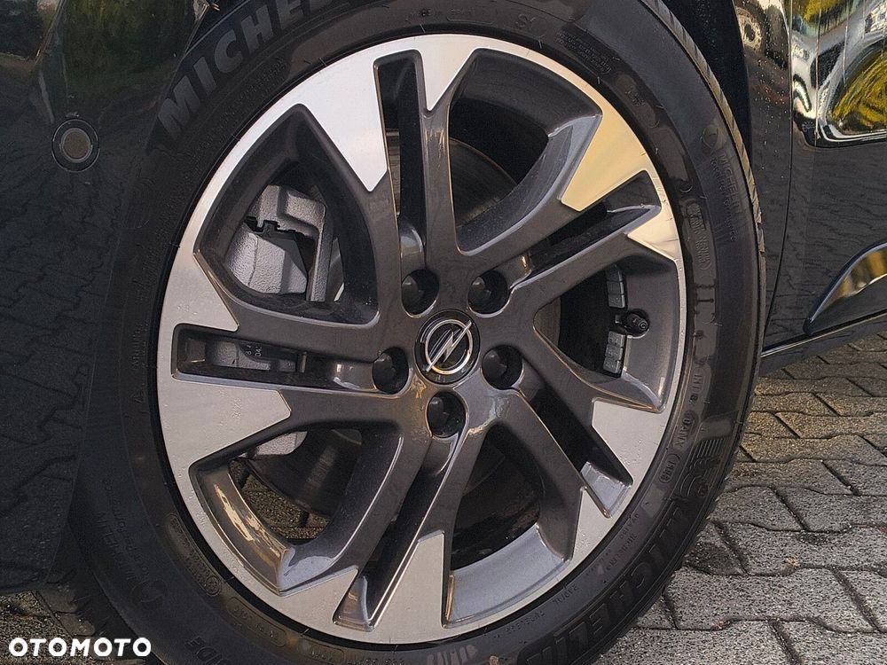 Opel Zafira - 10