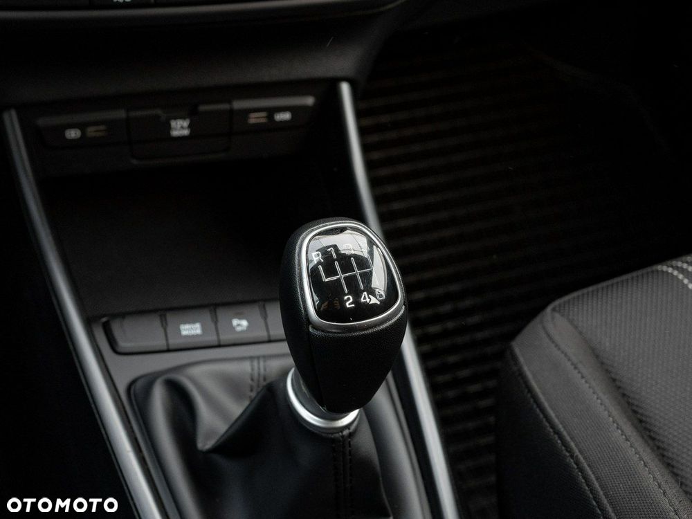 Hyundai Bayon 1.0 T-GDI Modern - 17