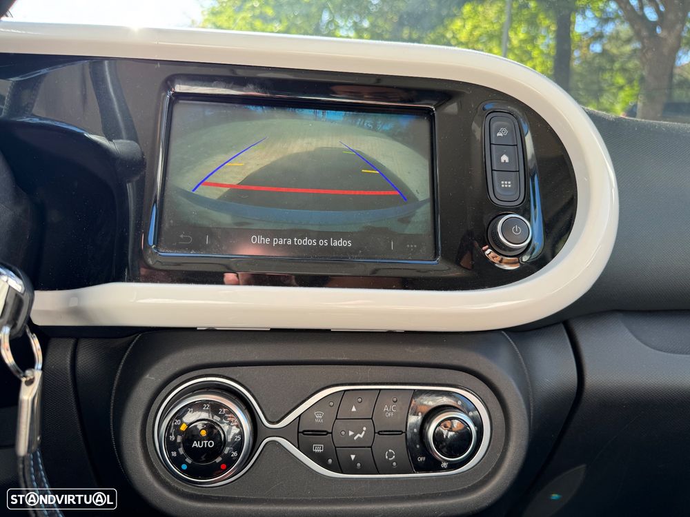 Renault Twingo Electric VIBES - 11