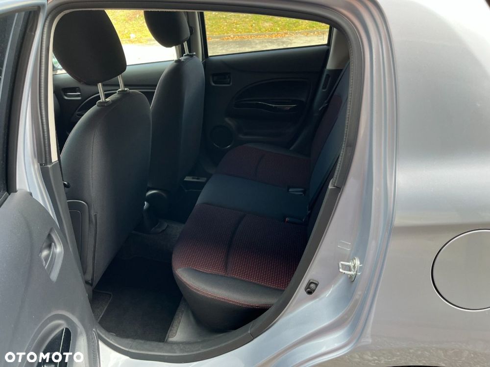 Mitsubishi Space Star 1.2 Inform Plus - 23