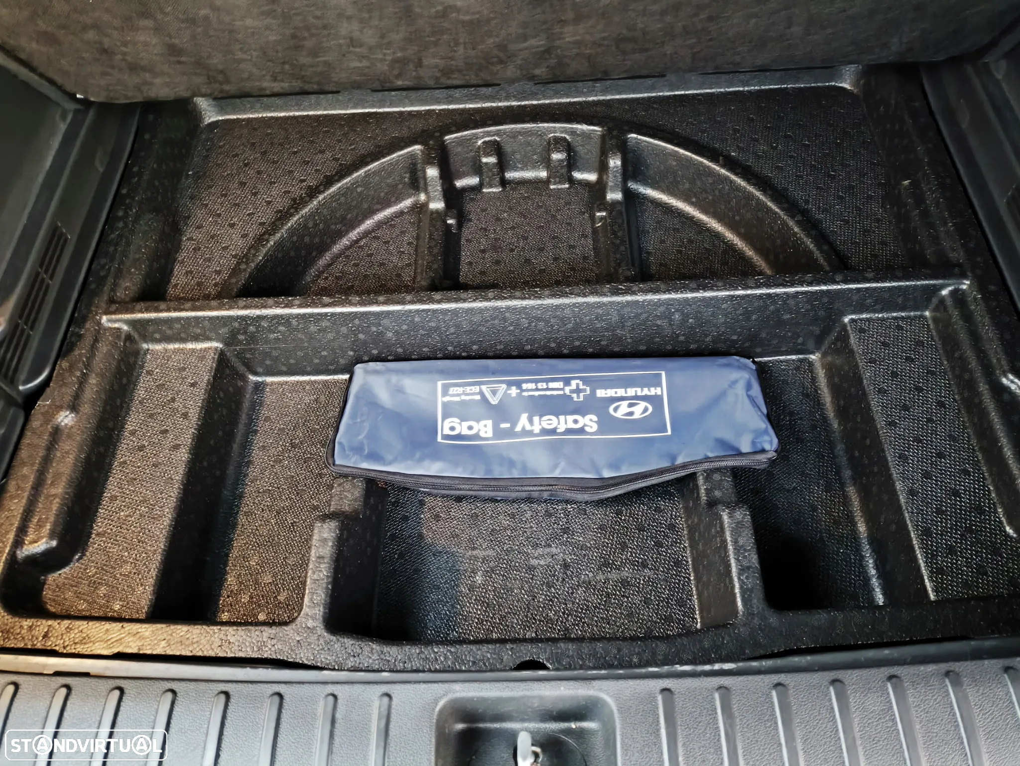 Hyundai Tucson 1.6 GDi Executive - 29