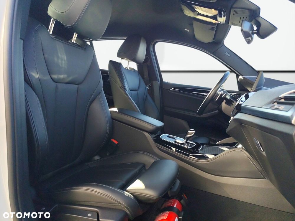 BMW X4 - 22