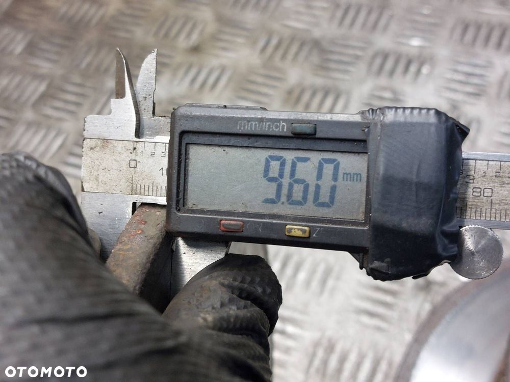 TARCZE HAMULCOWE TYŁ + ZACISKI VOLKSWAGEN PASSAT B5 FL - 9