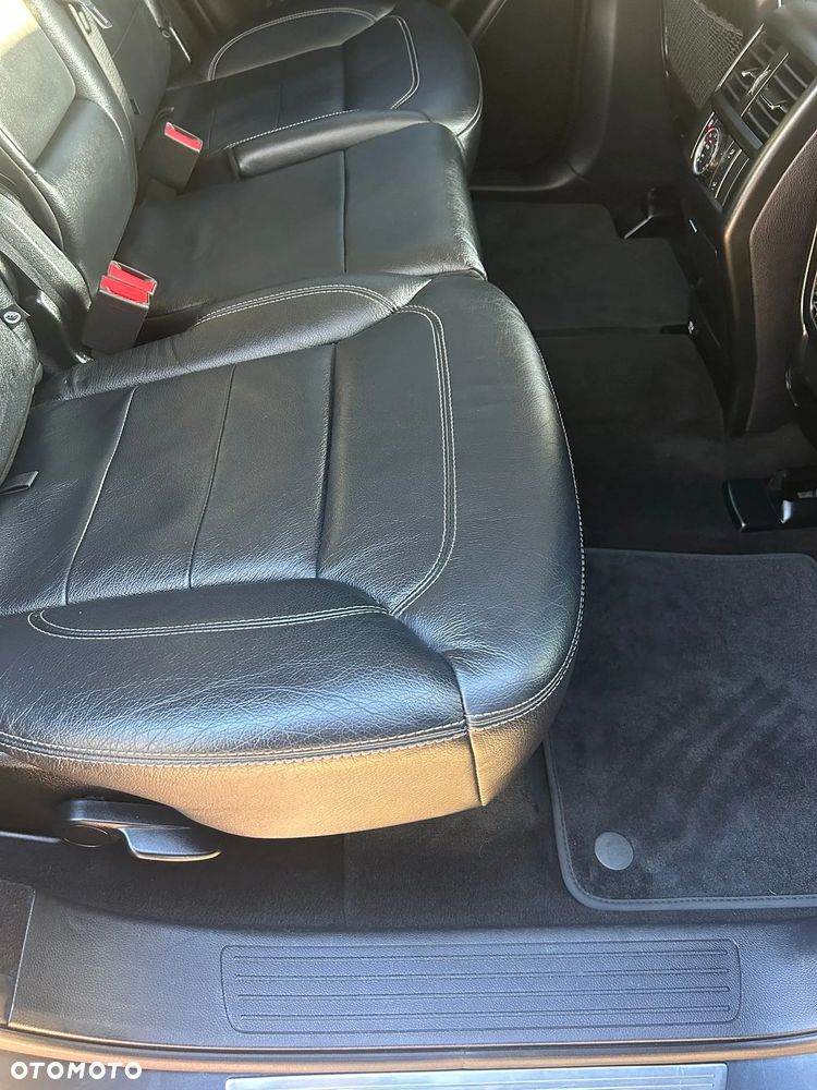 Mercedes-Benz GL - 12