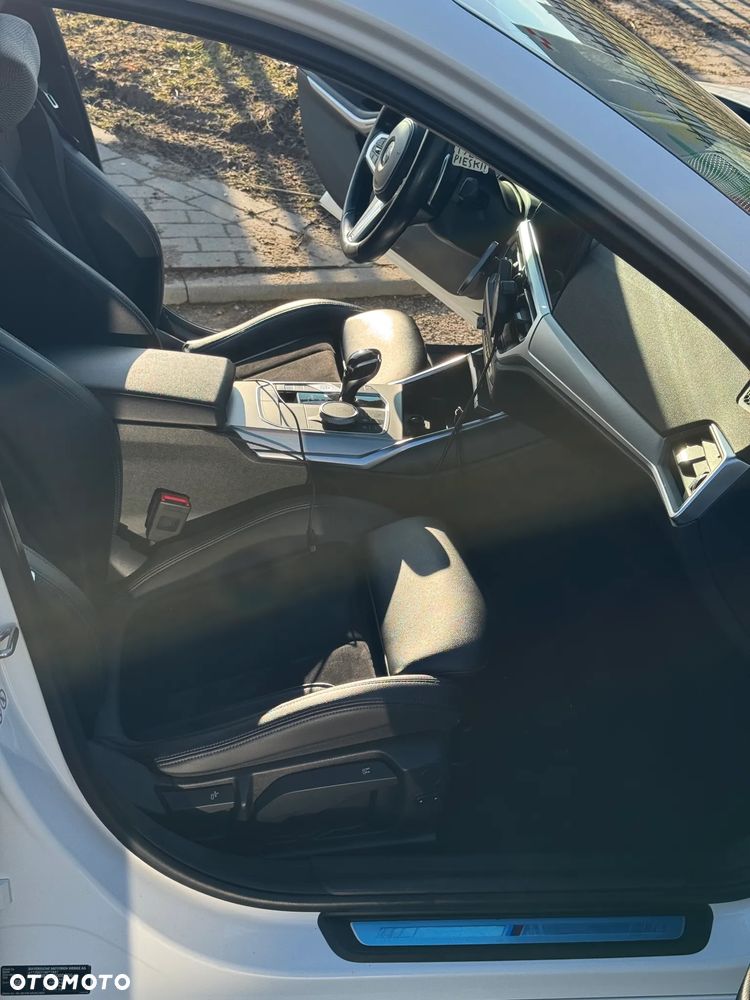 BMW Seria 3 320d xDrive Sport Line sport - 14