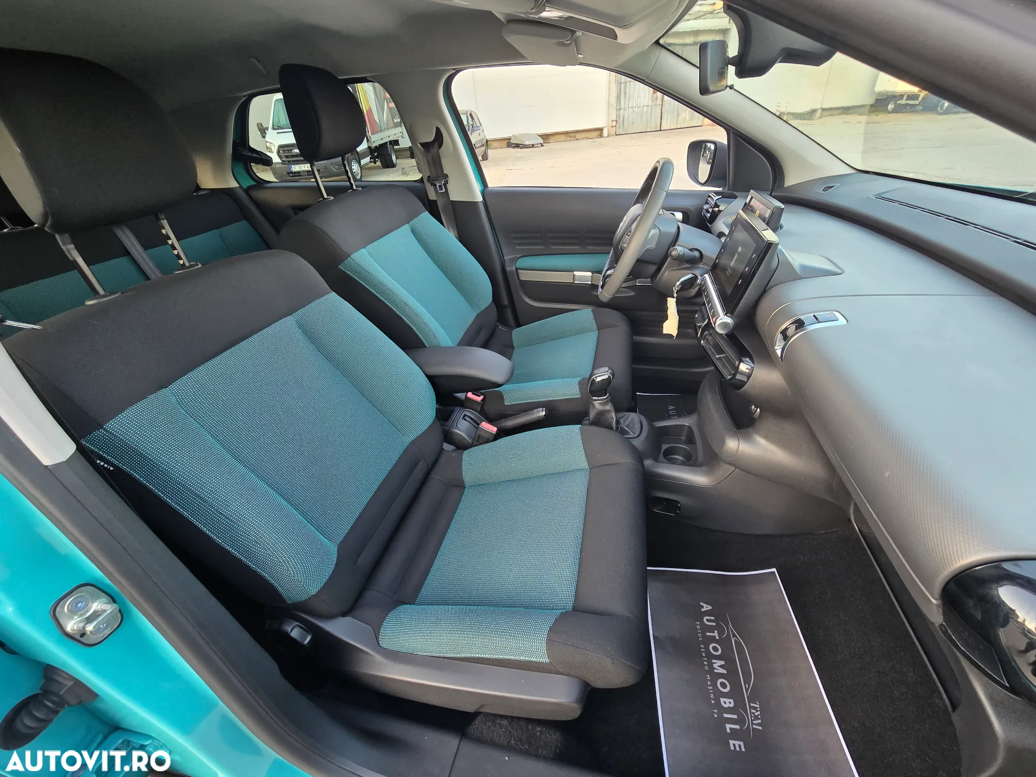 Citroën C4 Cactus e-THP BVM Start&Stop Summer Edition - 15