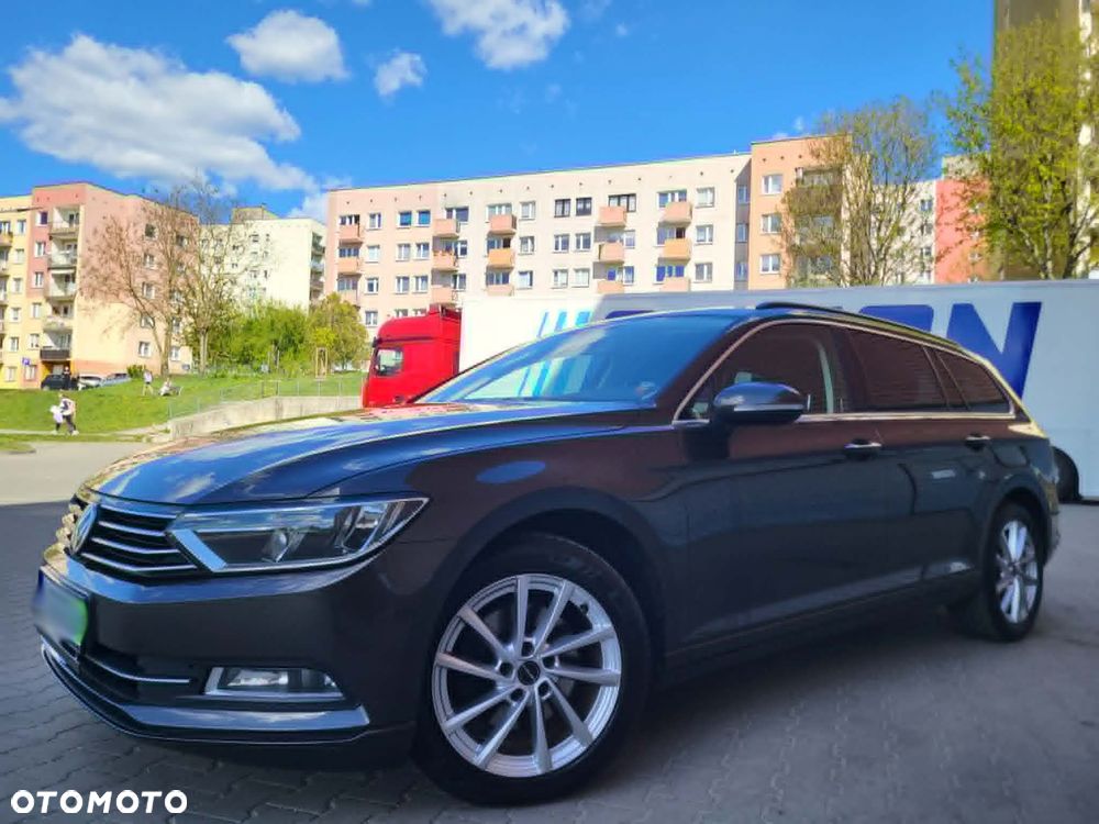 Volkswagen Passat 2.0 TDI SCR DSG Highline - 3