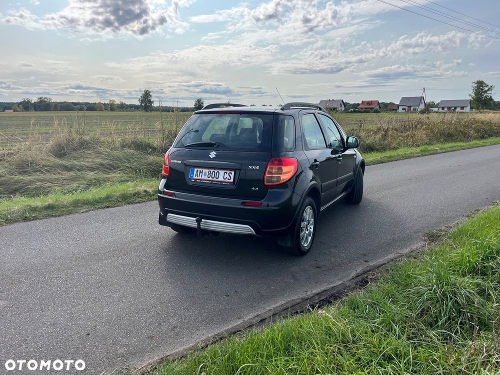 Suzuki SX4 - 35