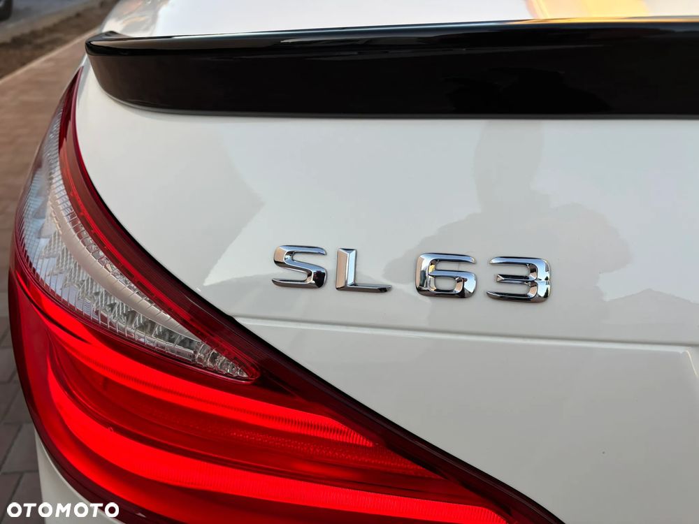 Mercedes-Benz SL 63 AMG AMG Speedshift MCT 7-Gang Sportgetriebe - 7