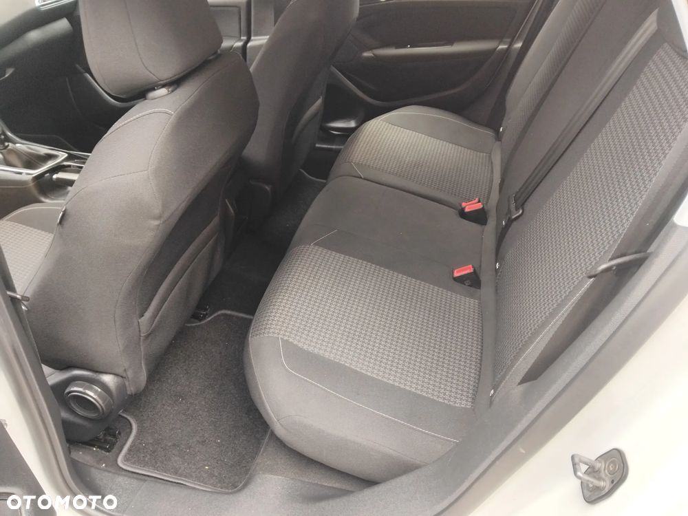 Peugeot 308 1.5 BlueHDi Business Line S&S - 12