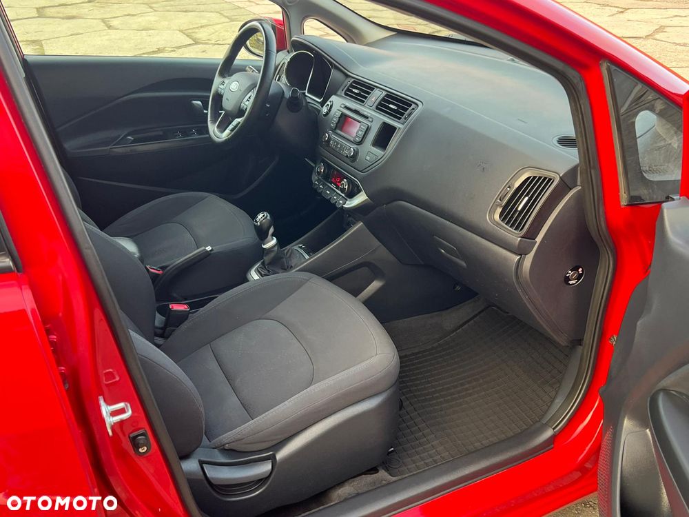 Kia Rio 1.4 Spirit - 12