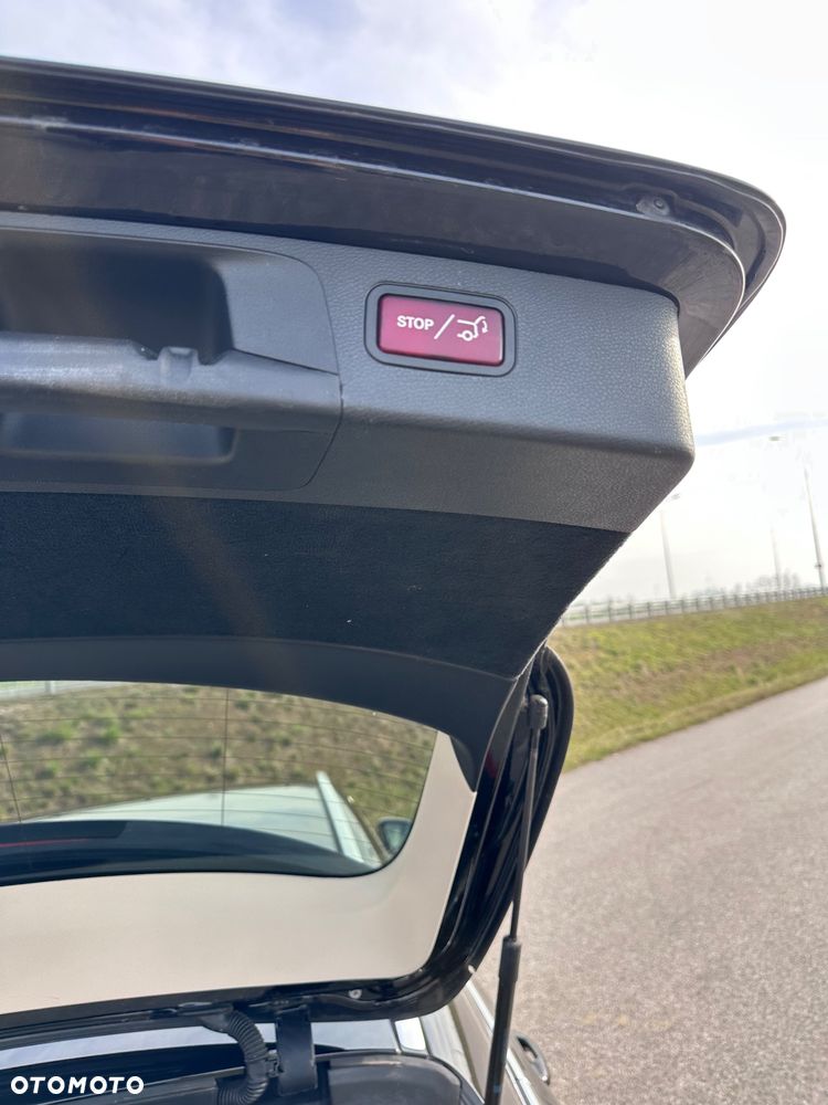 Mercedes-Benz Klasa E - 18