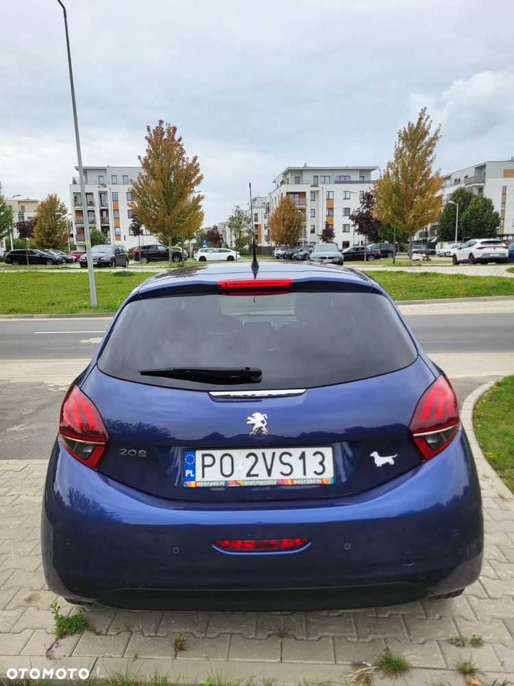 Peugeot 208 1.2 PureTech Allure S&S - 5