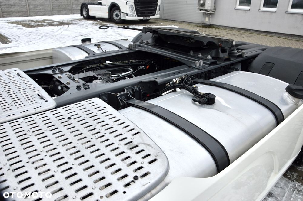 DAF XF 480 ZF INTARDER / KLIMA POSTOJOWA / FULL LED / TRĄBY / KONTRAKT SERWISOWY - 18