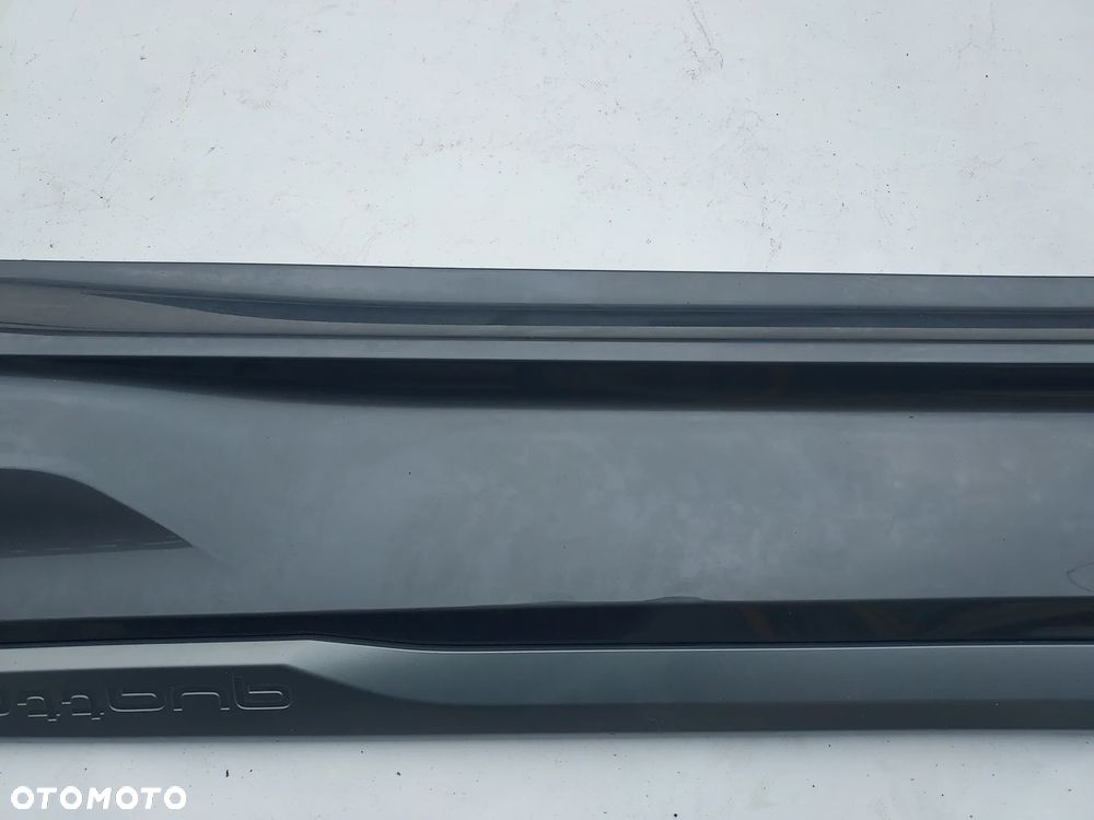 Listwa drzwi LT Audi Q7 II 4M0853969N - 3