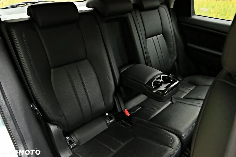 Land Rover Discovery Sport D150 R-Dynamic - 9