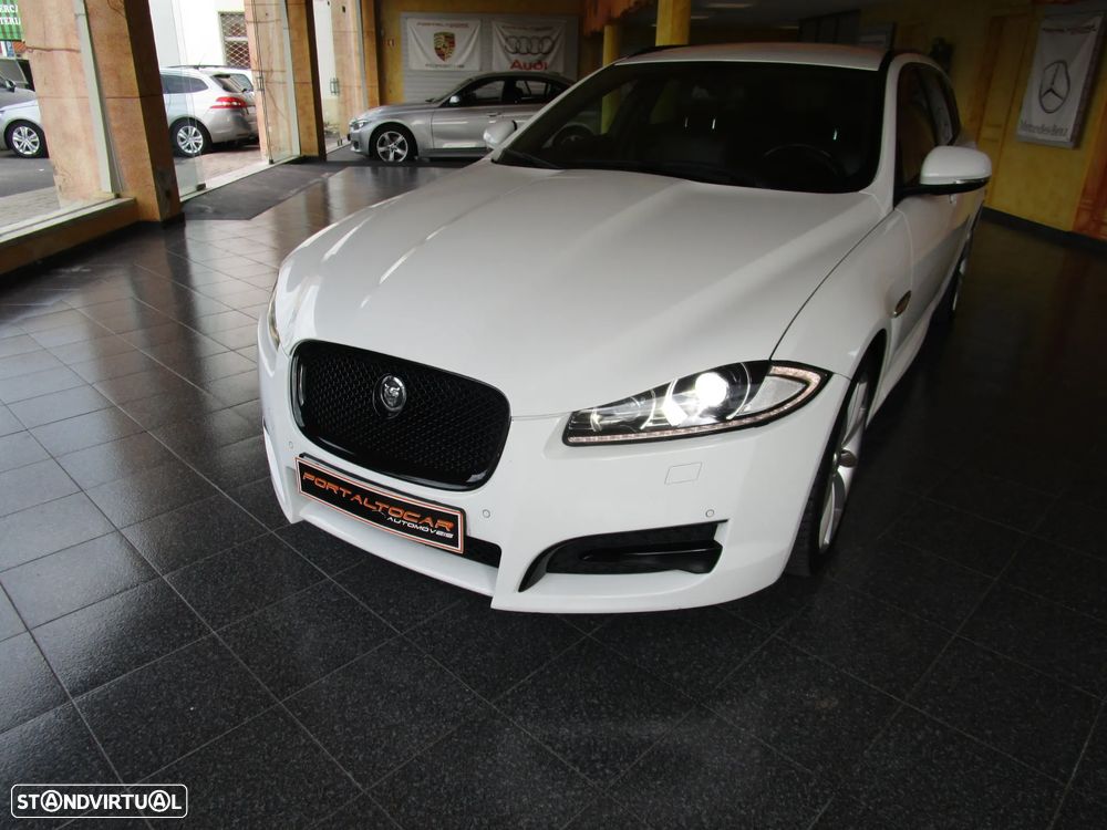 Jaguar XF Sportbrake 2.2 D R-Sport - 13