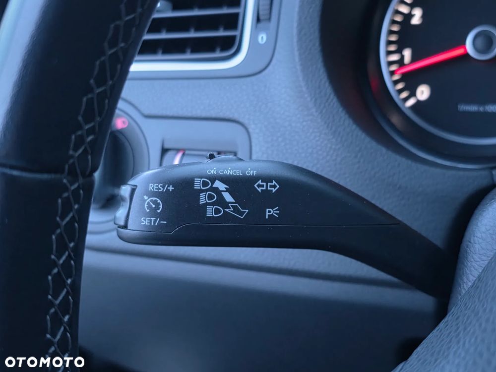 Volkswagen Polo 1.2 TSI Life - 20