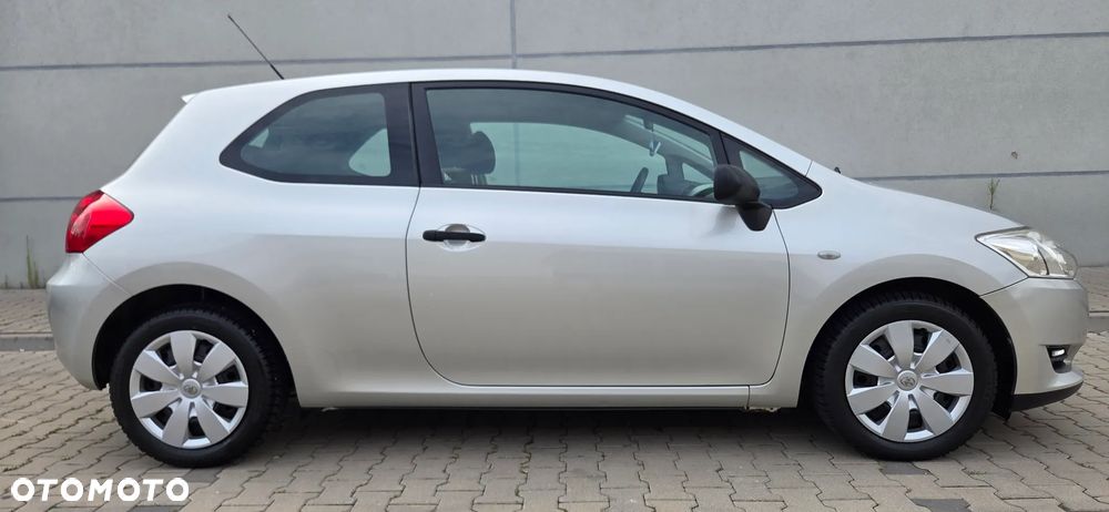 Toyota Auris 1.33 VVT-i Life - 8