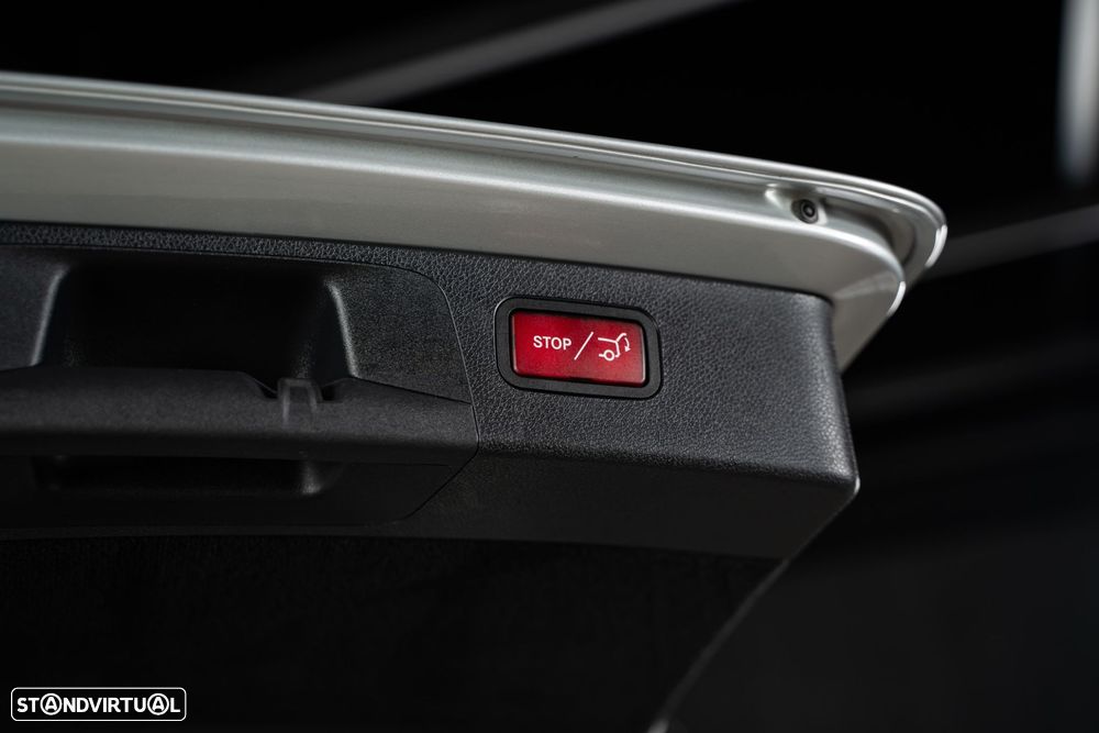 Mercedes-Benz E 220 d 9G-TRONIC Avantgarde - 48