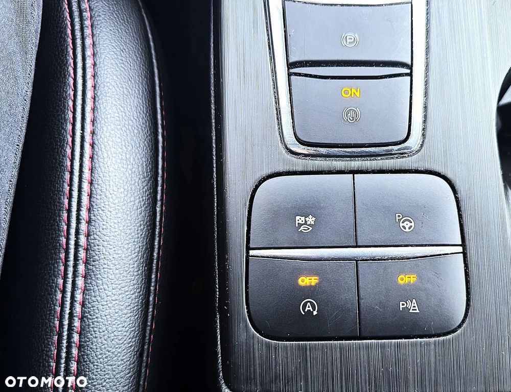 Ford Kuga 2.0 EcoBlue AWD ST-Line - 17