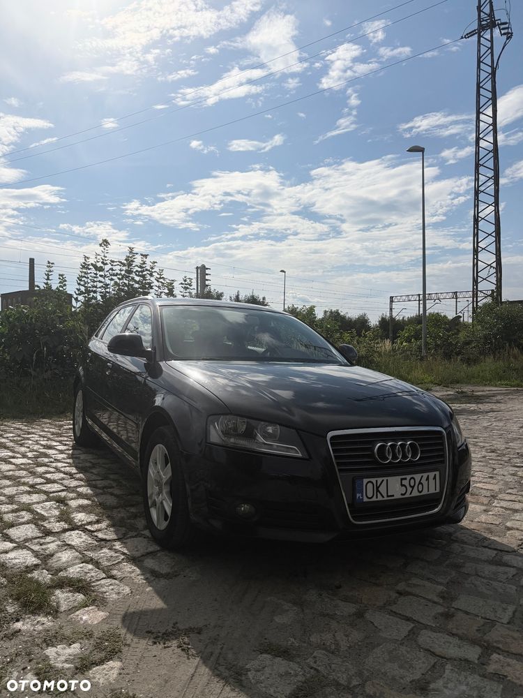 Audi A3 Sportback - 2