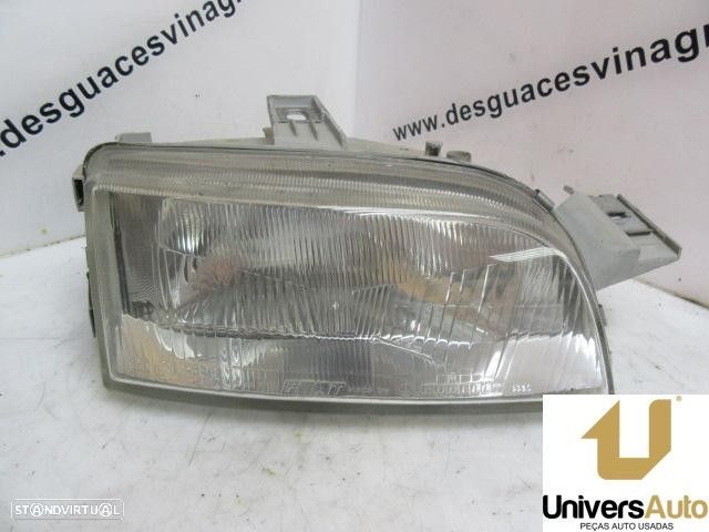 FAROL DIREITO FIAT PUNTO 1.2 G-176B4.000 - 1