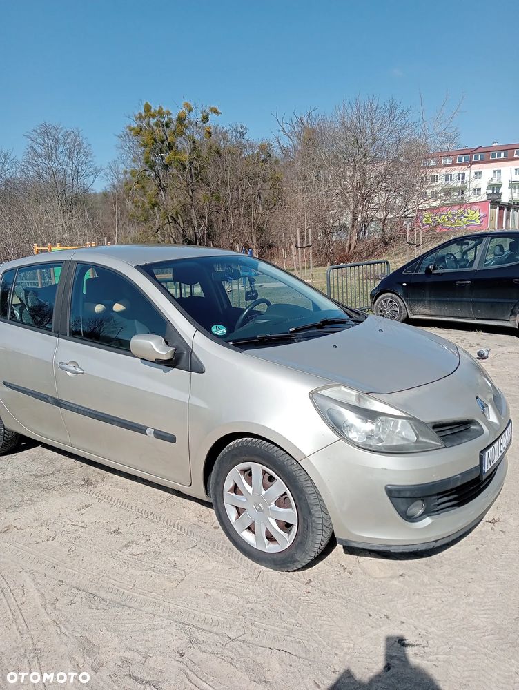 Renault Clio 1.2 16V Expression - 2