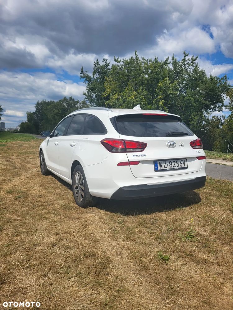 Hyundai i30 1.4 T-GDI GO Plus - 4
