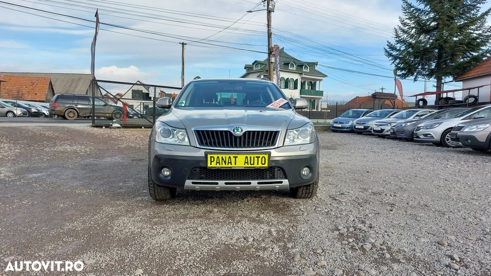 Skoda Octavia Combi 2.0 TDI DPF Scout 4x4 - 2