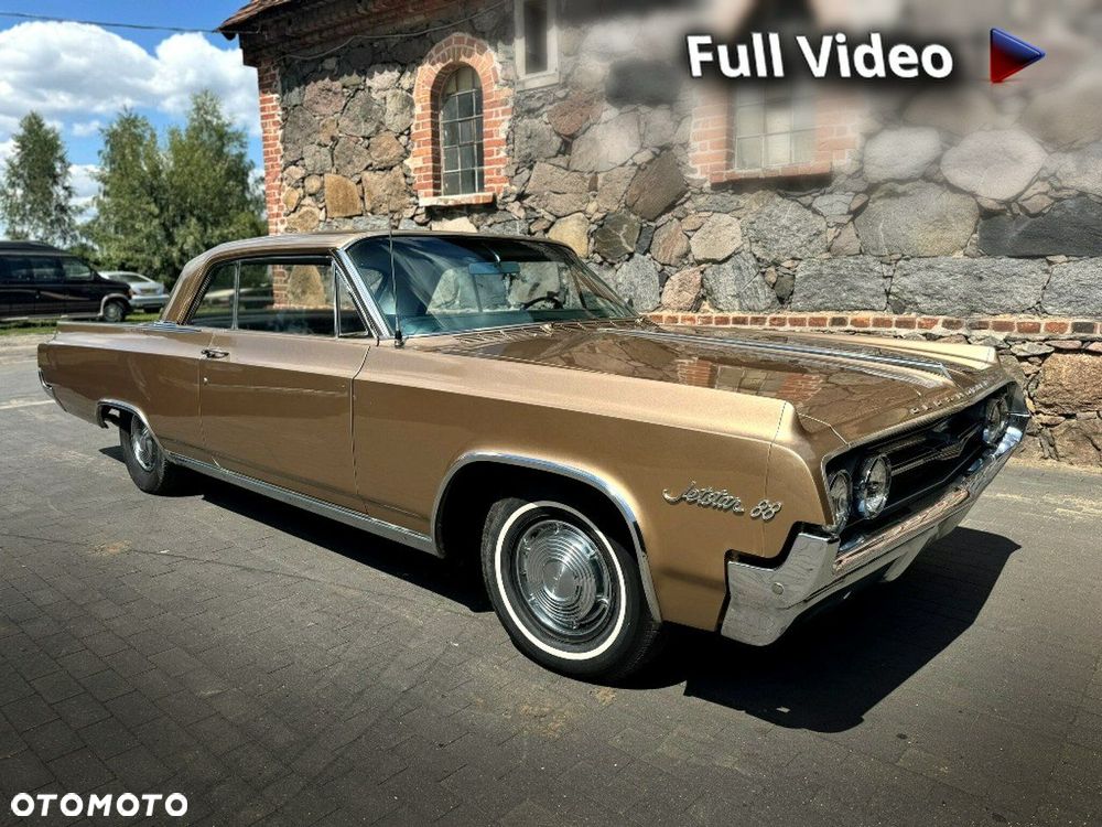 Oldsmobile Inny - 2