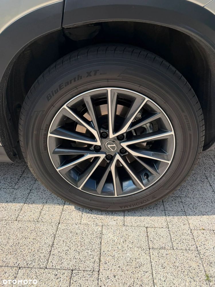 Lexus NX 350h Prestige 2WD - 10