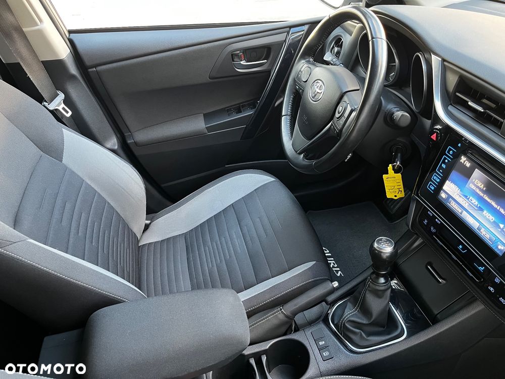 Toyota Auris 1.2 Turbo Comfort - 27