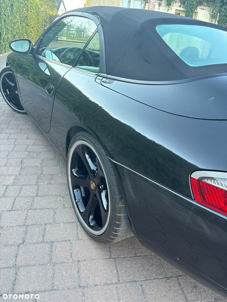 Porsche 911 - 12