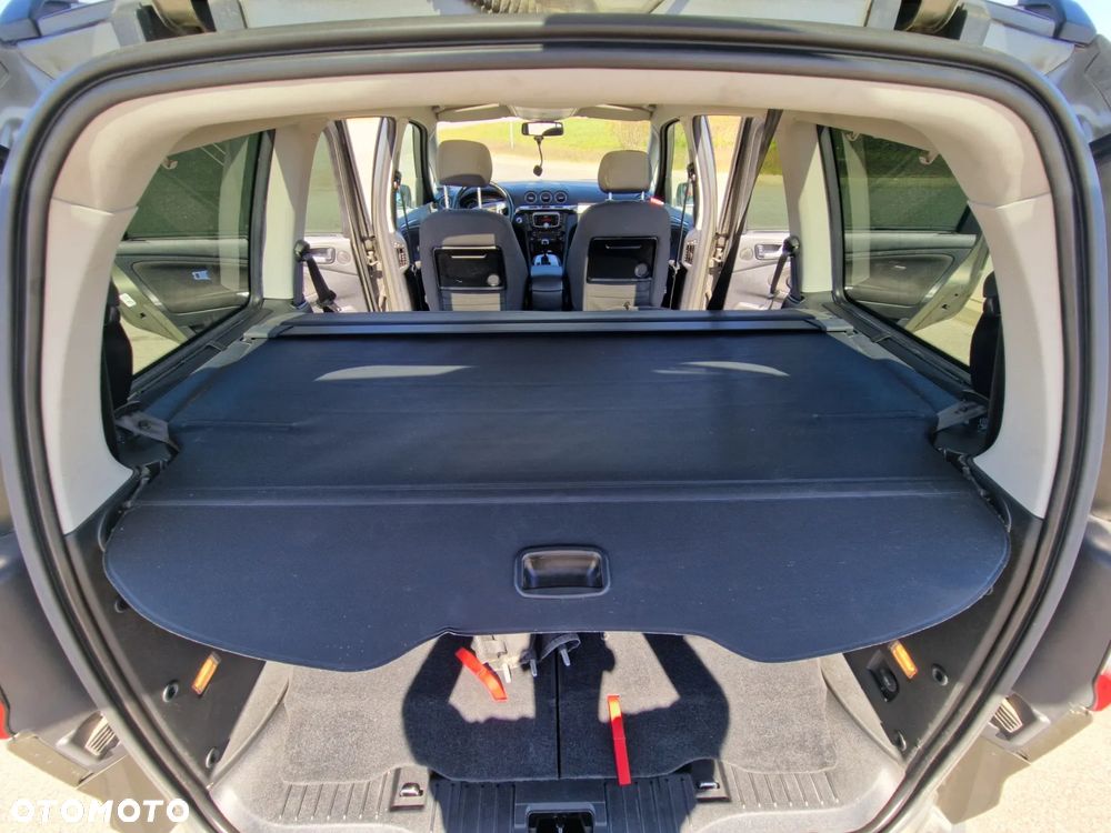 Ford Galaxy 2.0 TDCi Titanium MPS6 - 16