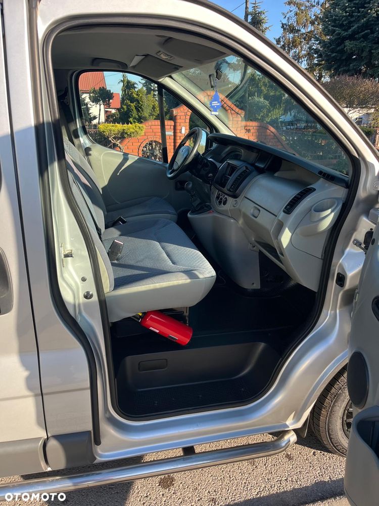 Renault Trafic - 15