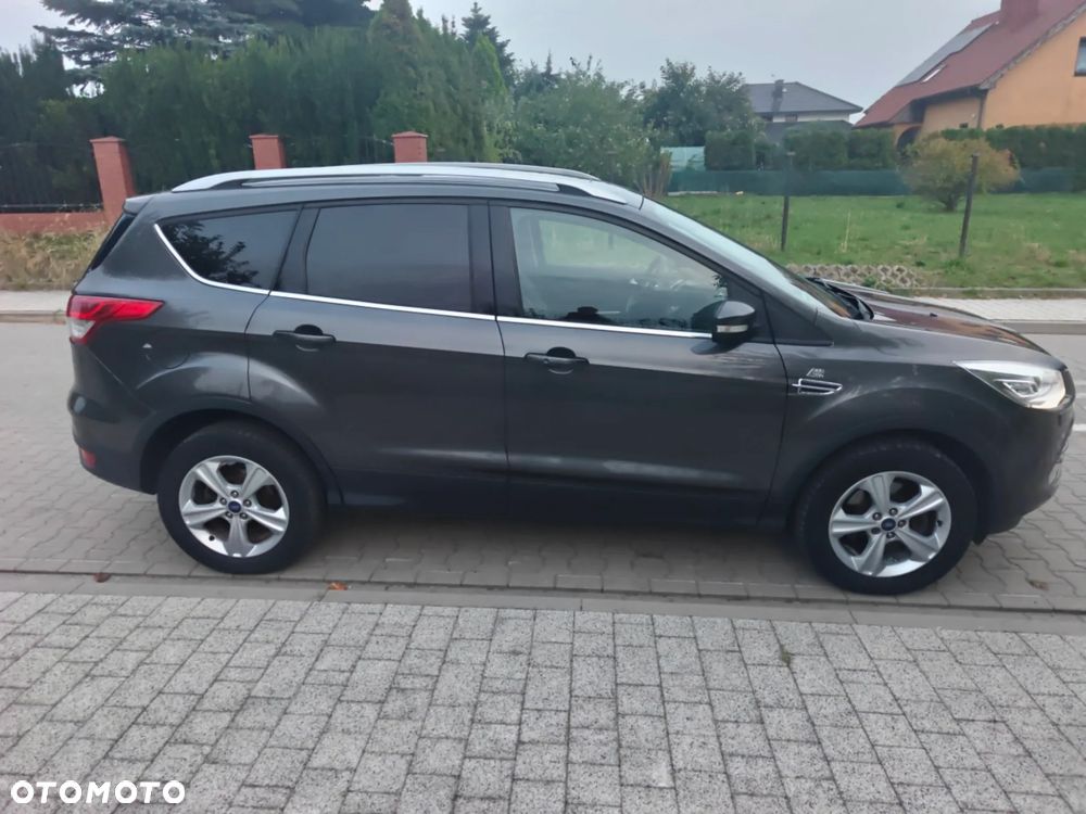 Ford Kuga 2.0 TDCi 4WD Titanium Plus - 4