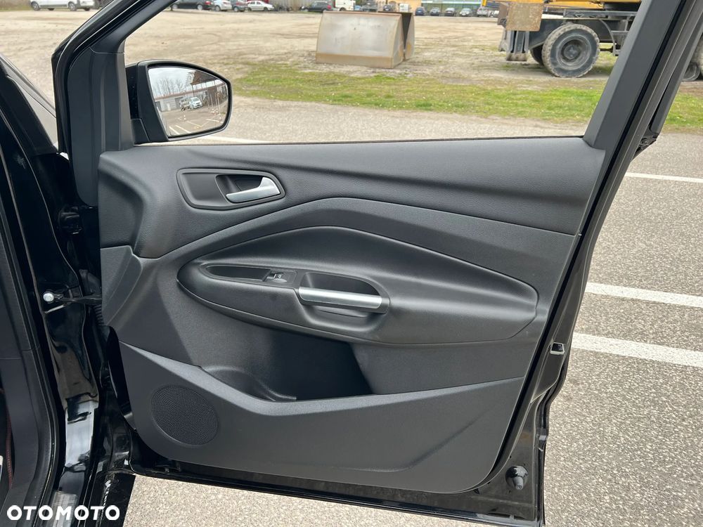Ford Kuga 1.5 EcoBoost 4x4 ST-Line - 26