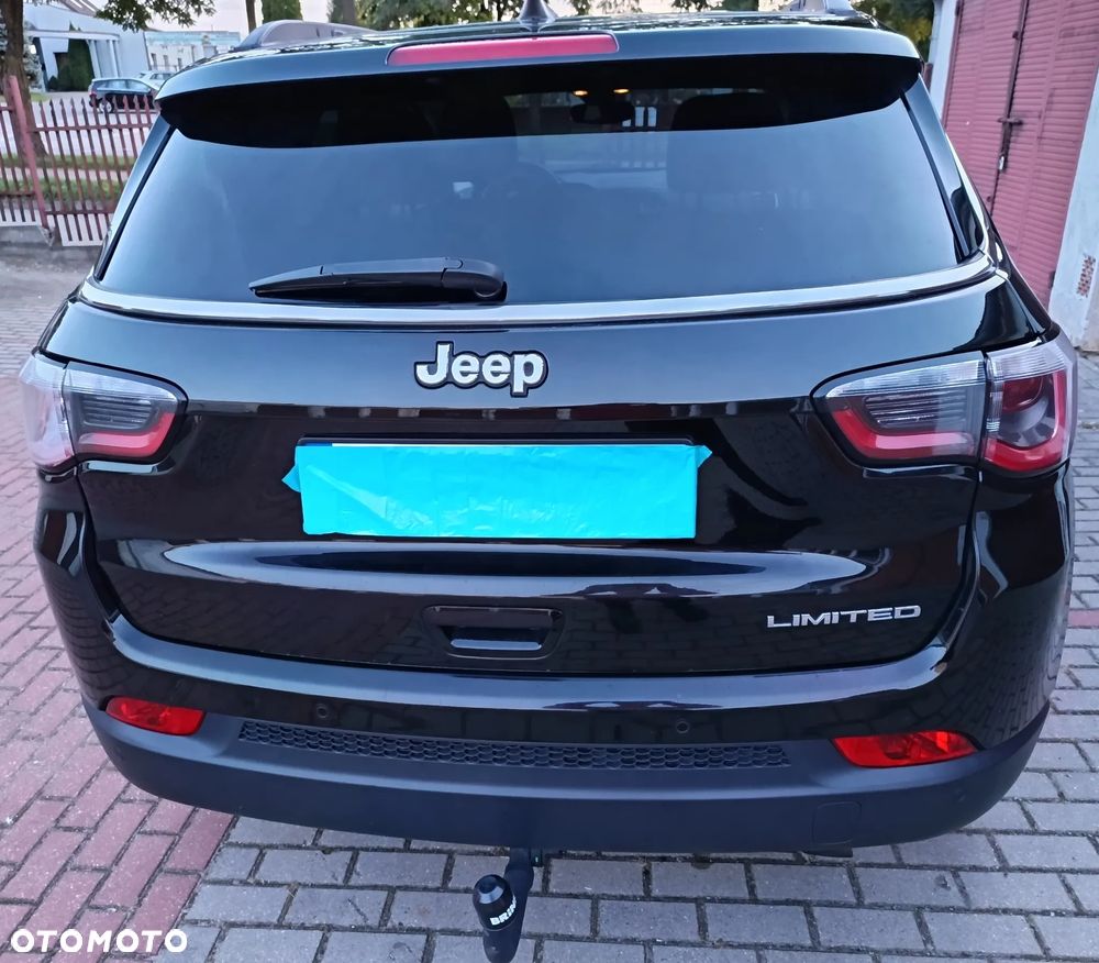 Jeep Compass - 2