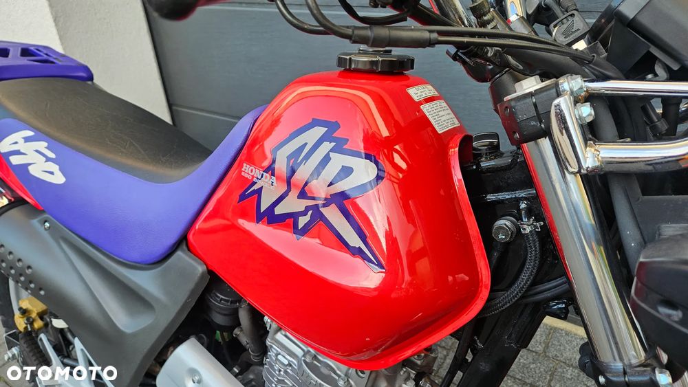 Honda NX - 13