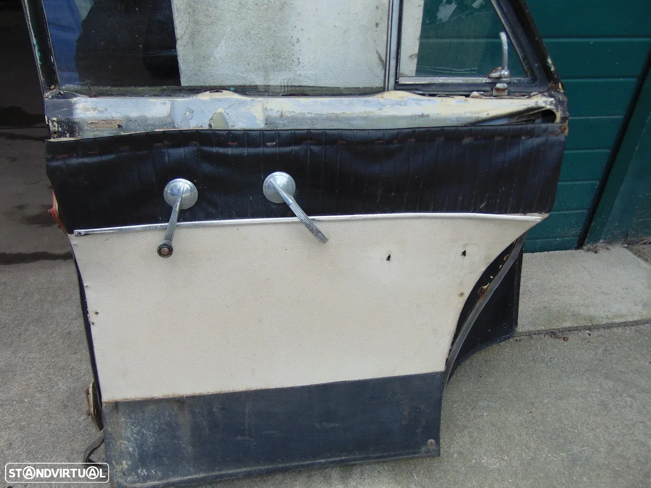 Opel Kapitan portas trás - 3