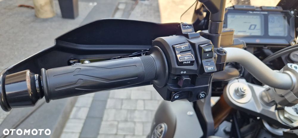 Yamaha XT - 16