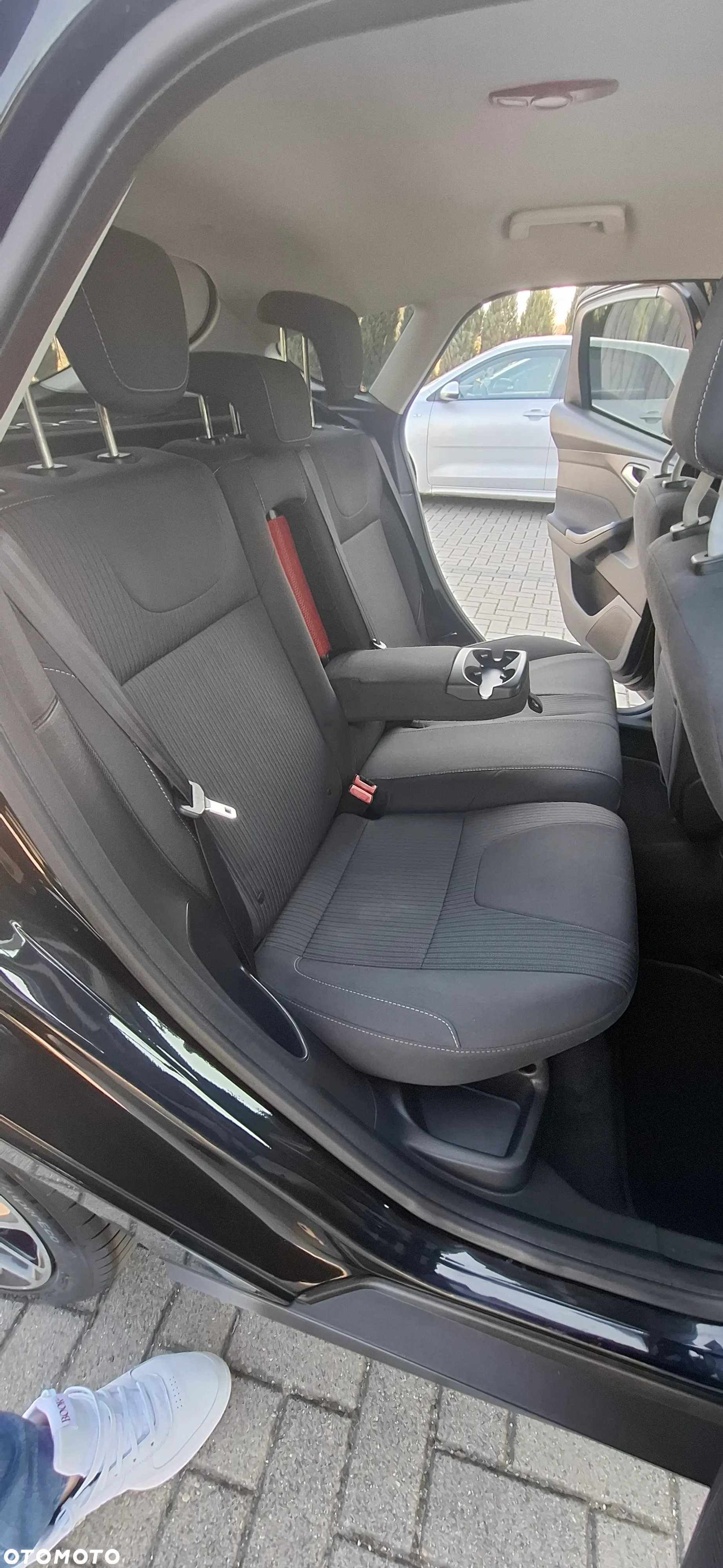 Ford Focus 1.6 TDCi DPF Titanium - 34