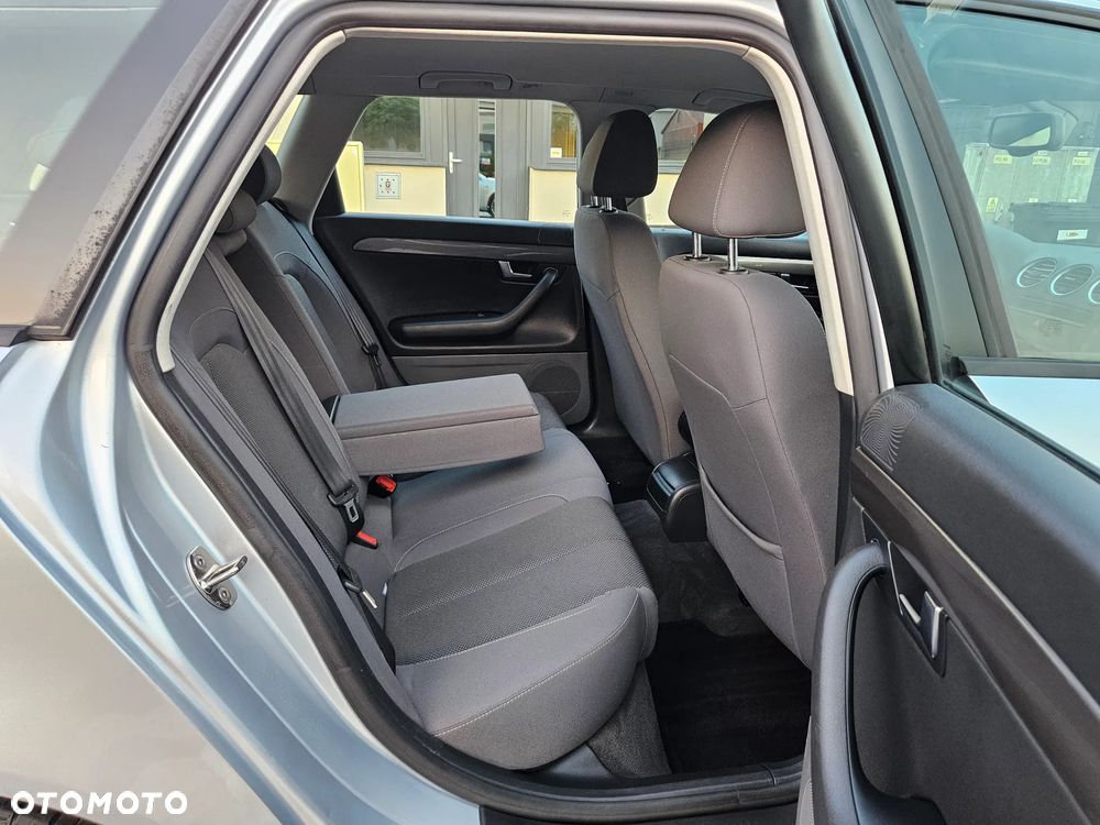 Seat Exeo 2.0 TDI CR Reference - 12