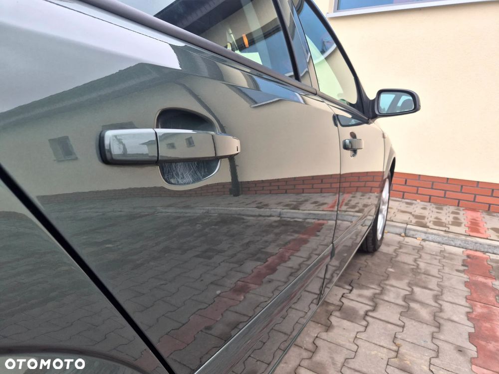 Opel Astra 1.6 Enjoy - 29